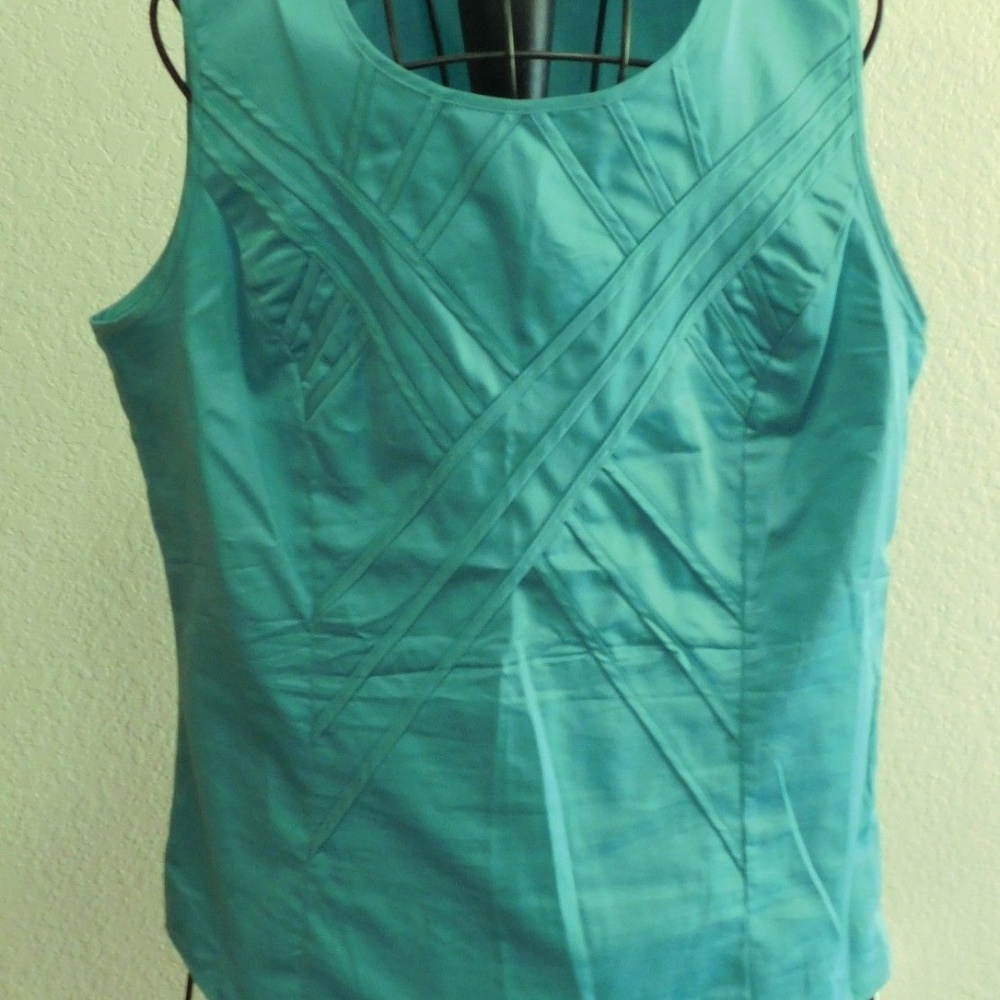 Alex Marie Emerald Green Sleeveless Top Blouse 16
